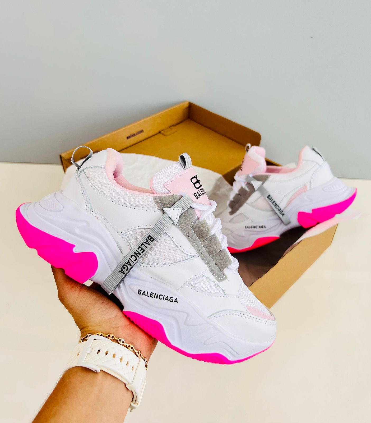 TENIS FEMENINO BALENCIAGA